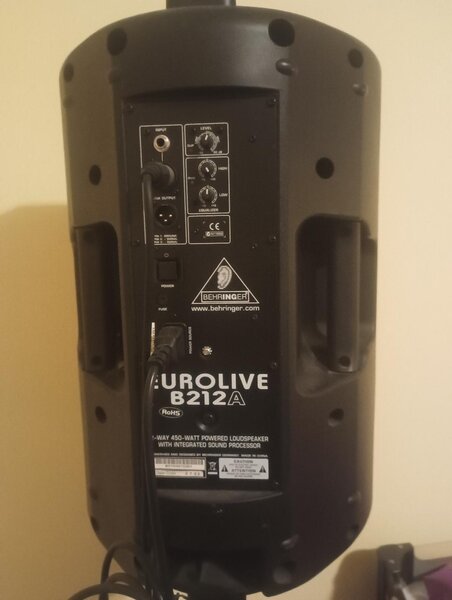 Boxe concert Behringer 250/ 400 W absolut noi,